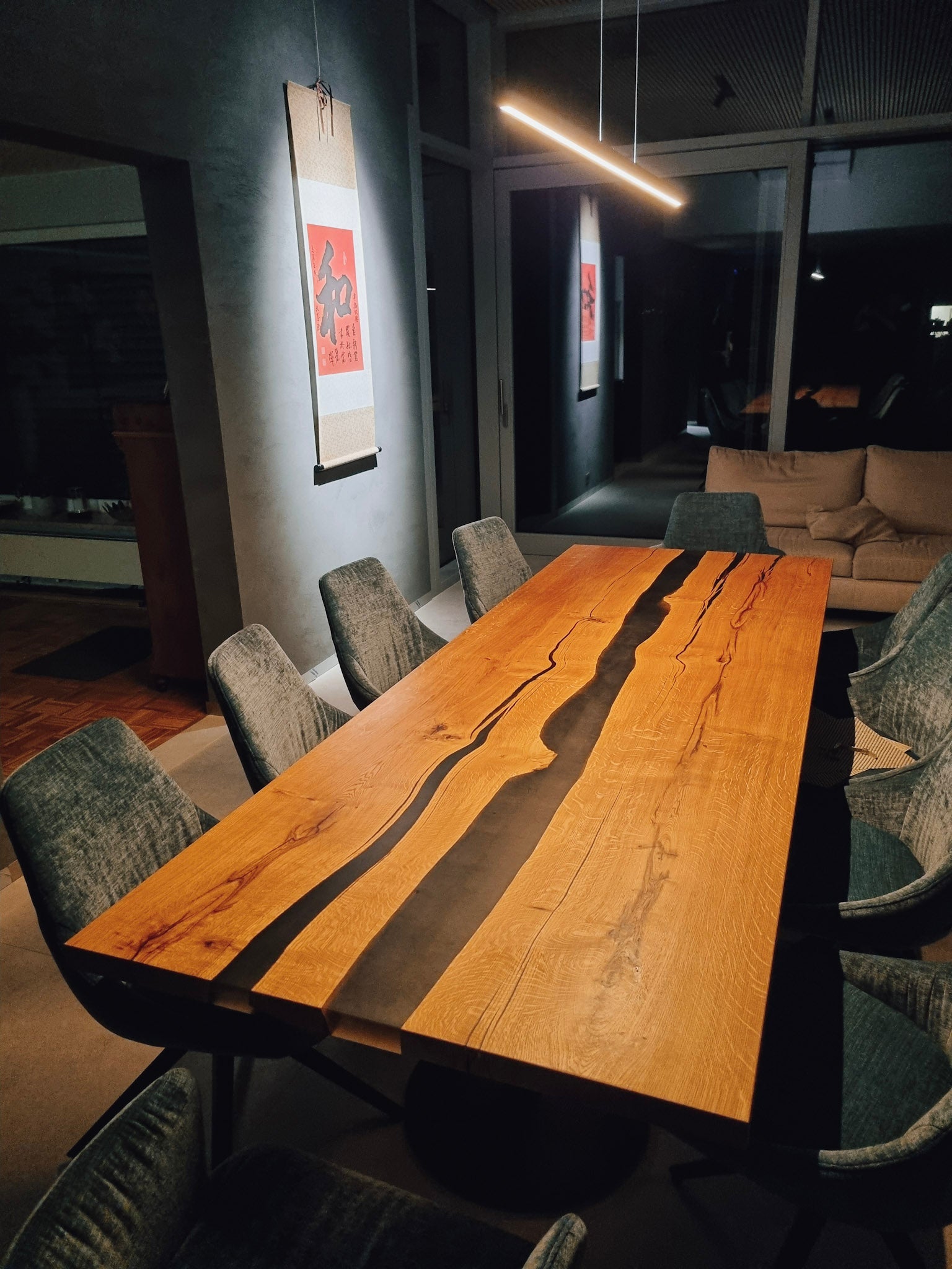 GussHolz - Massivholztische / Rivertable / Epoxidharztische in der Nähe von München kaufenEsstisch #Epoxidharztisch# #Rivertable# #Massivholztisch# #München#