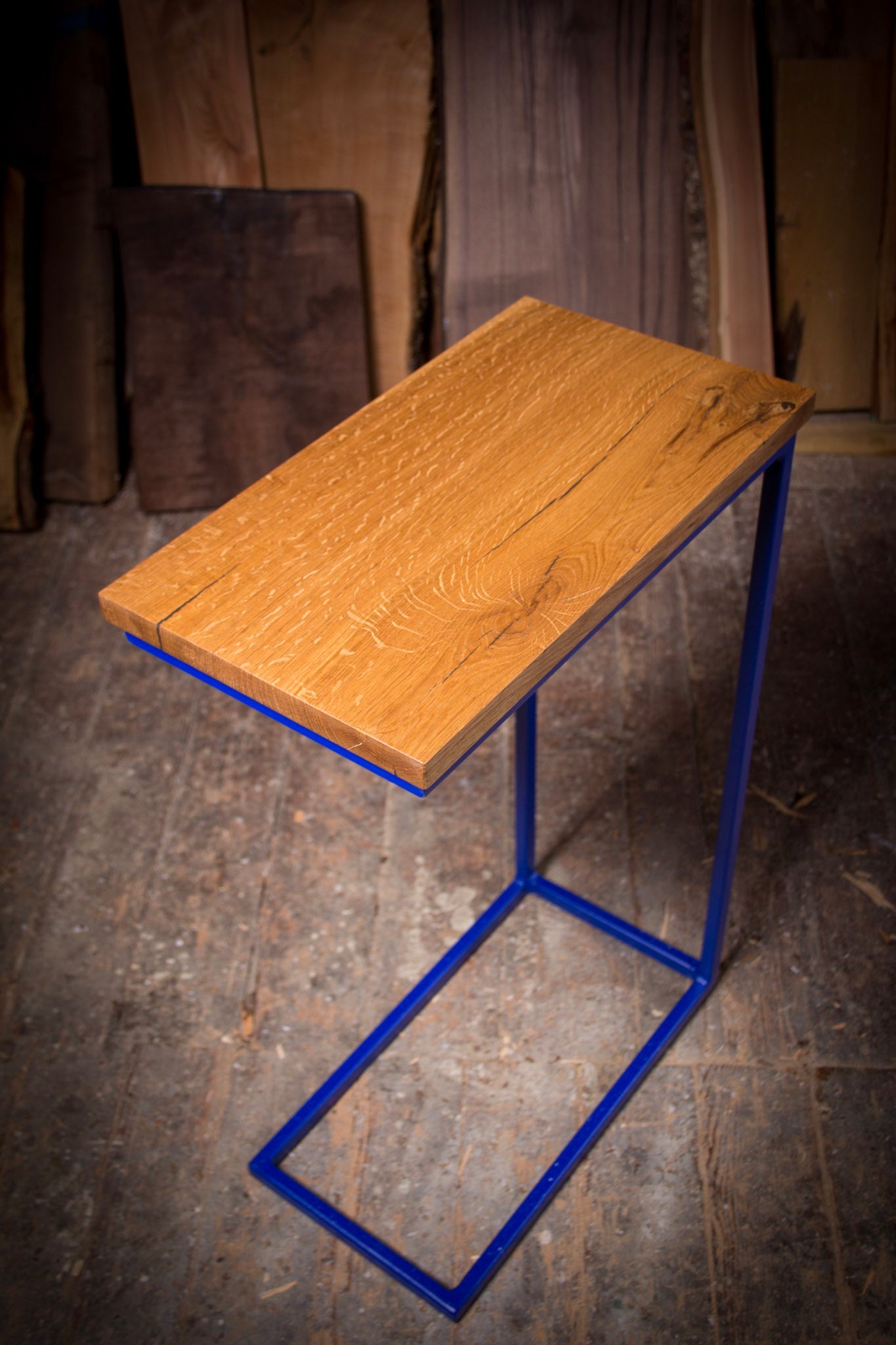 GussHolz - Massivholztische / Rivertable / Epoxidharztische in der Nähe von München kaufenBeistelltisch #Epoxidharztisch# #Rivertable# #Massivholztisch# #München#